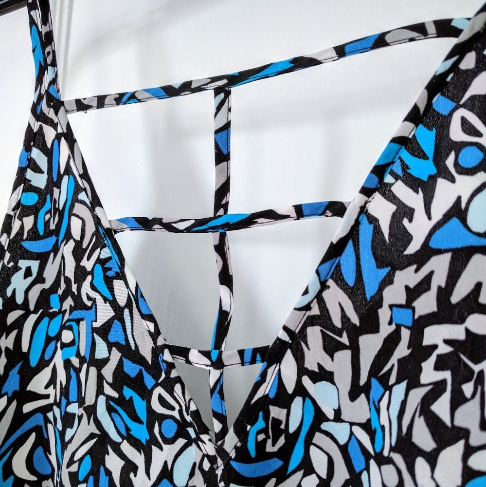 Trouve Abstract Top Xs - image 7