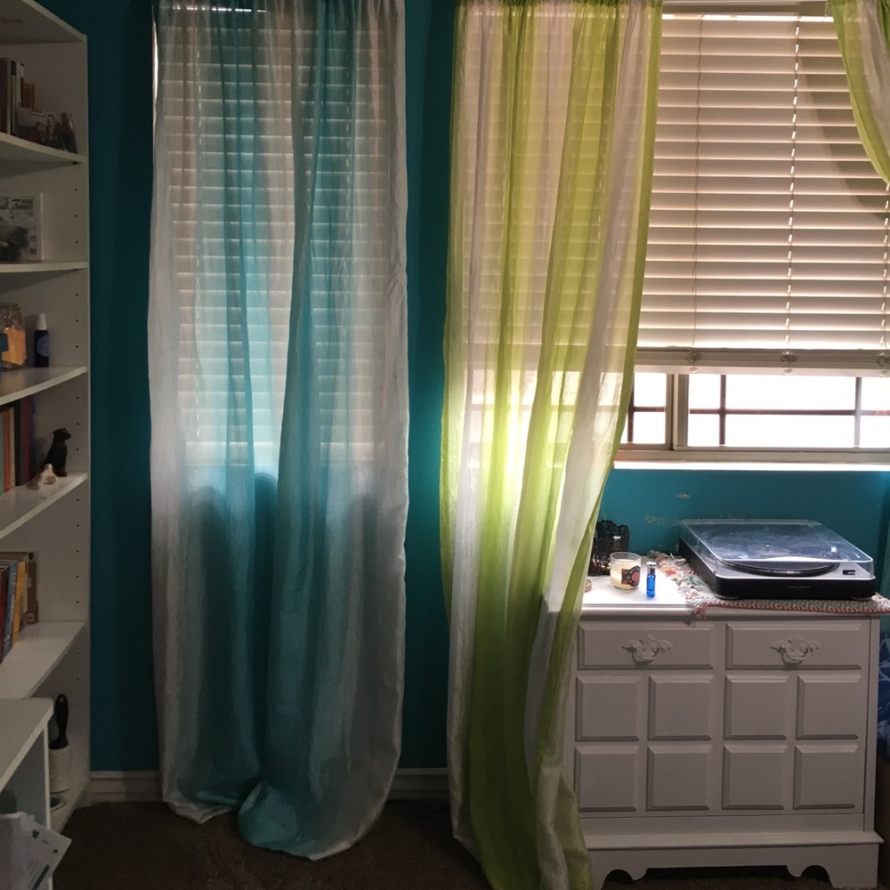 4 Striped Panel Curtains