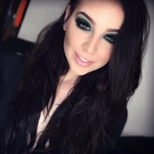 Meet your Posher, Kristin