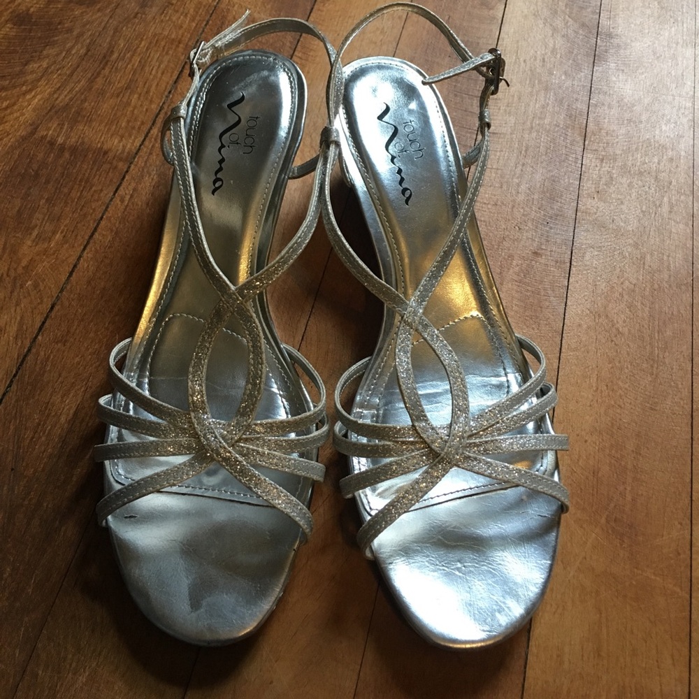 Bridal Shoes Size 9.5M Silver Wedge Heel