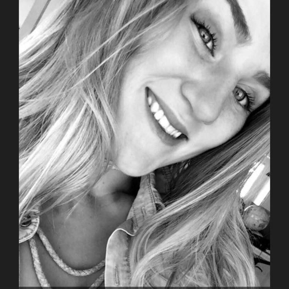 Meet your Posher, Kayla