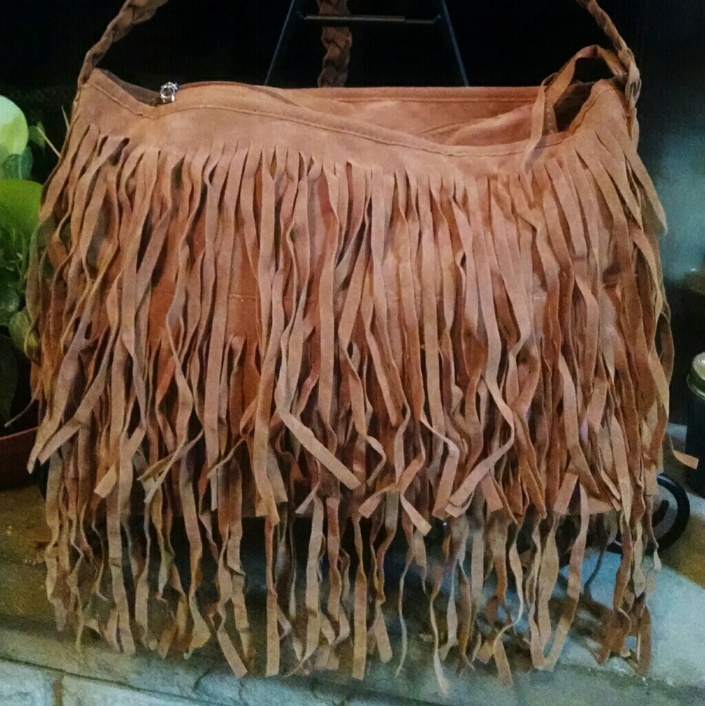 Fringe crossbody handbag