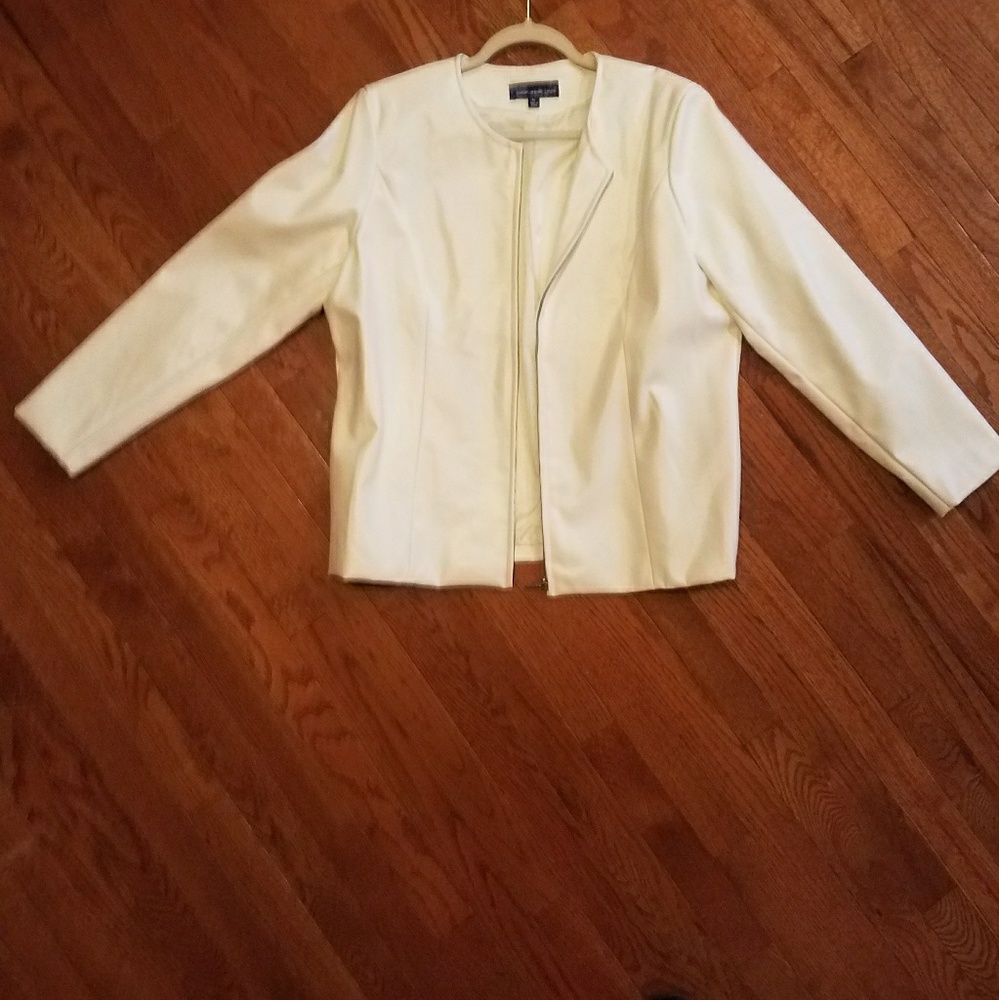 NWOT. Susan Graver Faux Leather Jacket