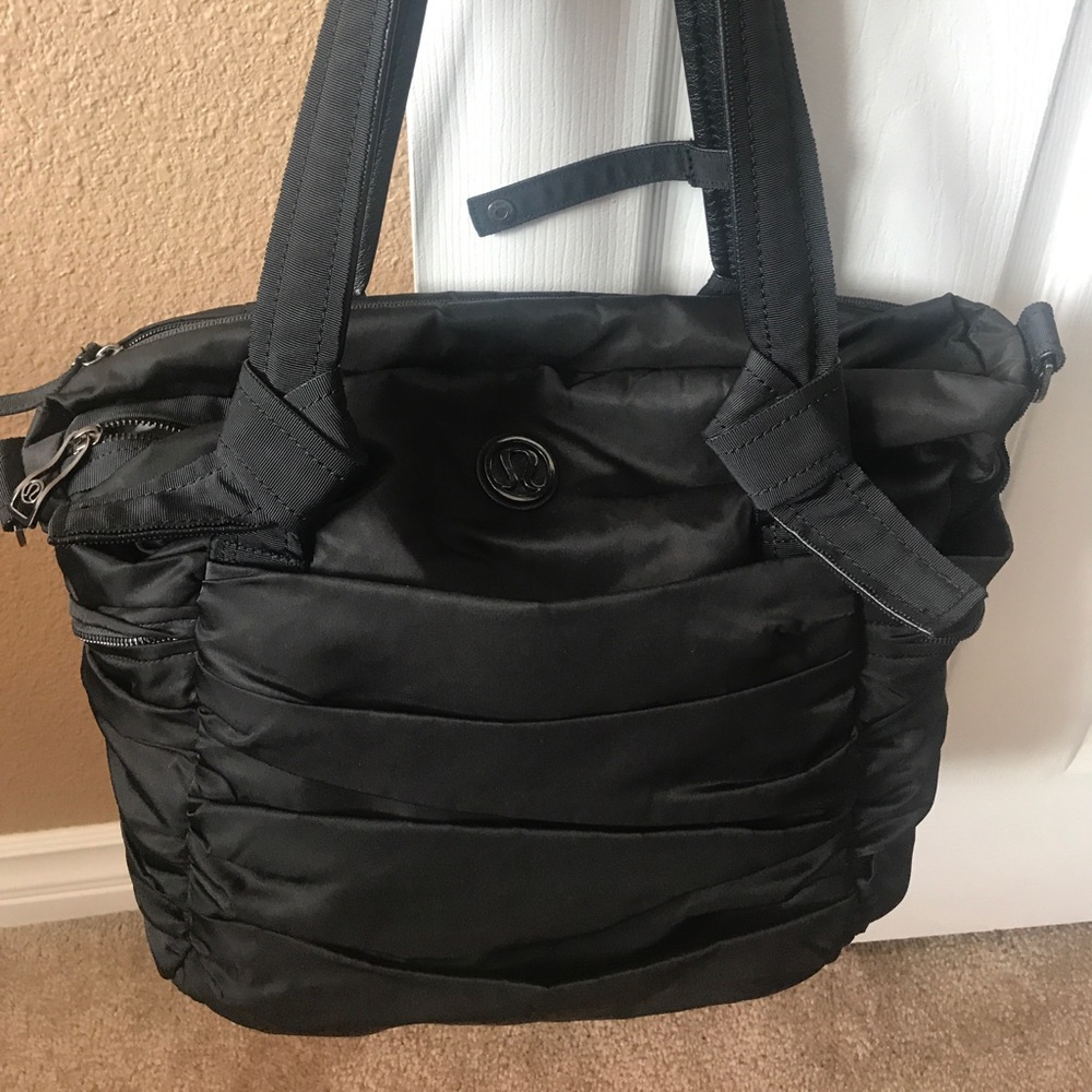 Lululemon gym bag
