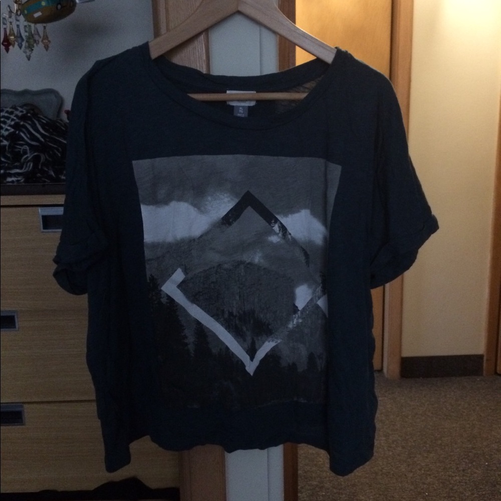 Mountain T-shirt