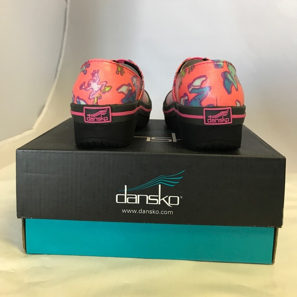 Dansko Kid’s Vesta Coated Canvas Pink Frog Clogs - Picture 3 of 4