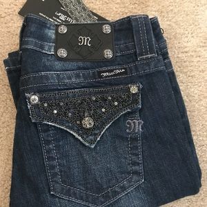 NWT Miss Me Boot Cut Jeans - size 29