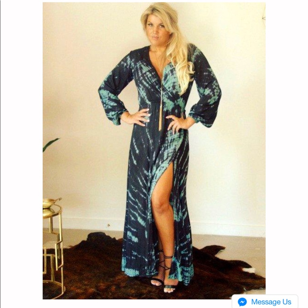 Long sleeve maxi dress