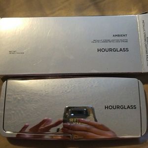 Hourglass Ambient metallic strobe palette NEW