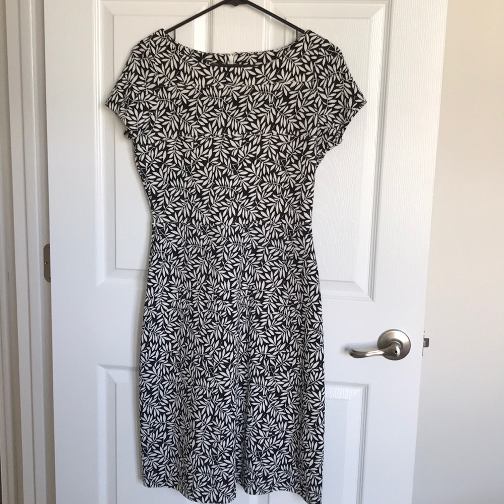 Ivanka Trump dress - size 4