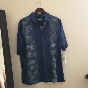 Casual men’s button up
