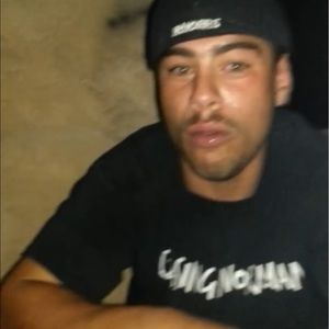 Meet your Posher, Larry