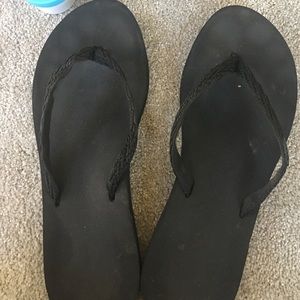 Barely worn reef sandals