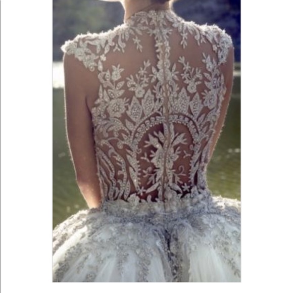 Ysa Makino 6907 Wedding Dress 