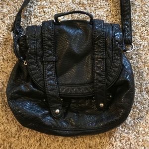 Very cute crossbody bag