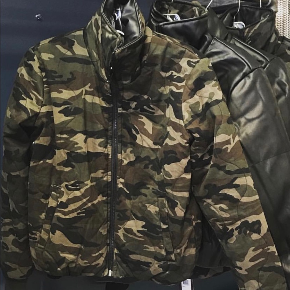 Camo reversible bomber jacket