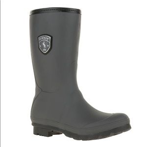 Kamik rain boots.