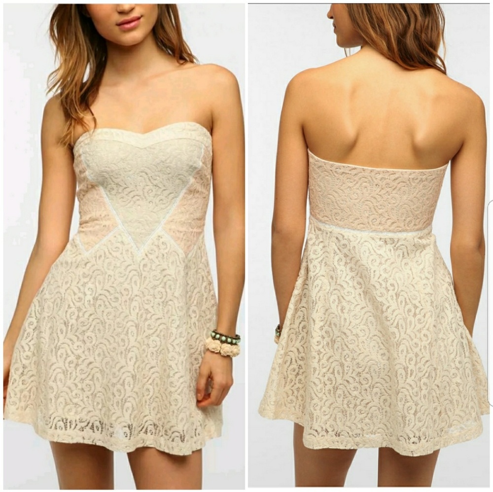 Kimchi Blue Stained Glass Strapless Lace Dress