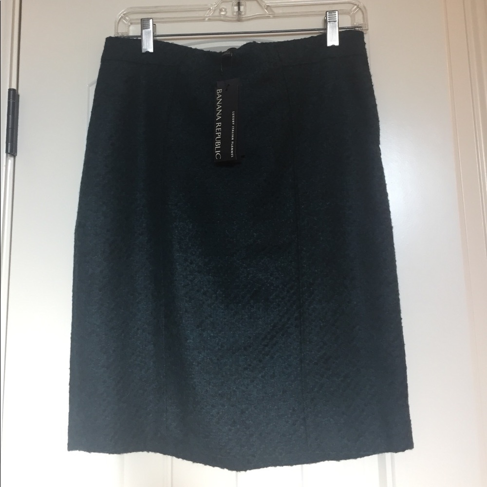 NWT banana republic luxury Italian pencil skirt