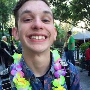 Meet your Posher, Daniel