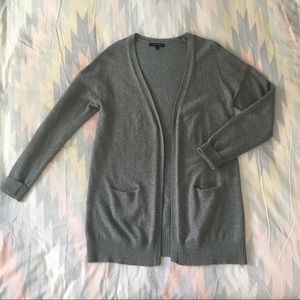 Banana Republic Women’s Grey Cardigan Sweater