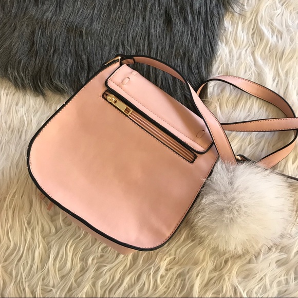 Blush pink saddle bag - Picture 3 of 4