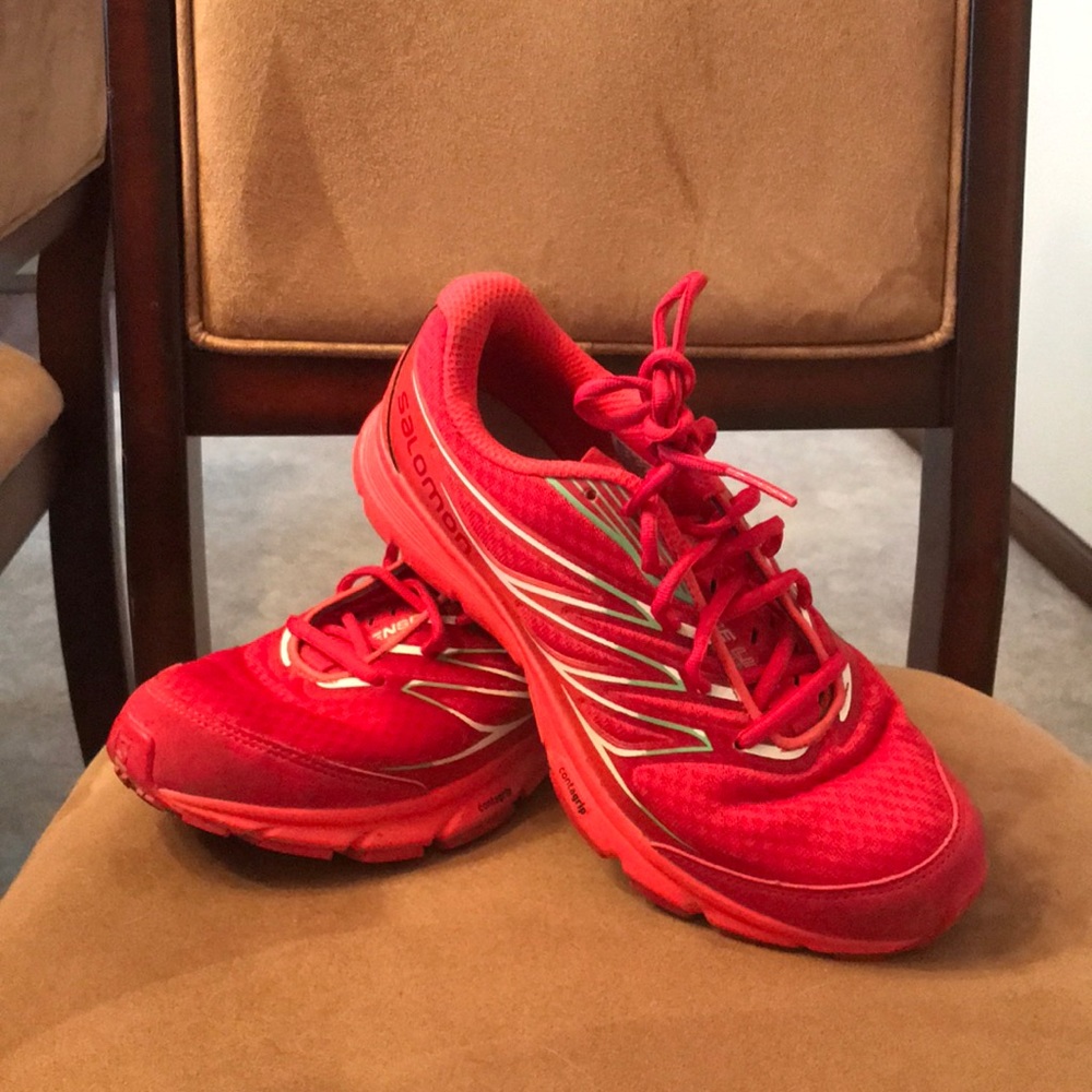 Solomon trail shoe
