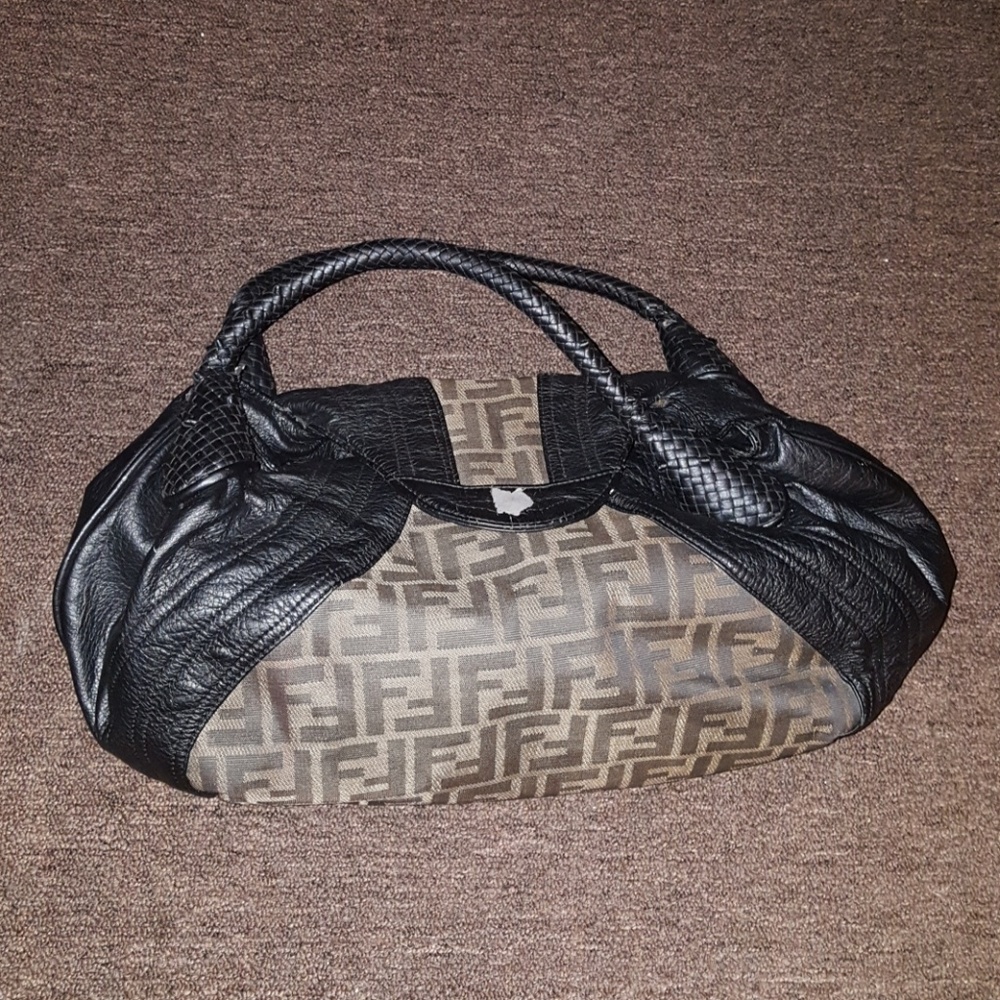 Fendi purse