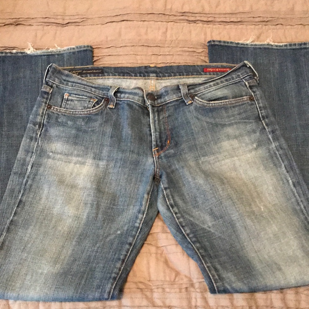 Light denim wash jeans