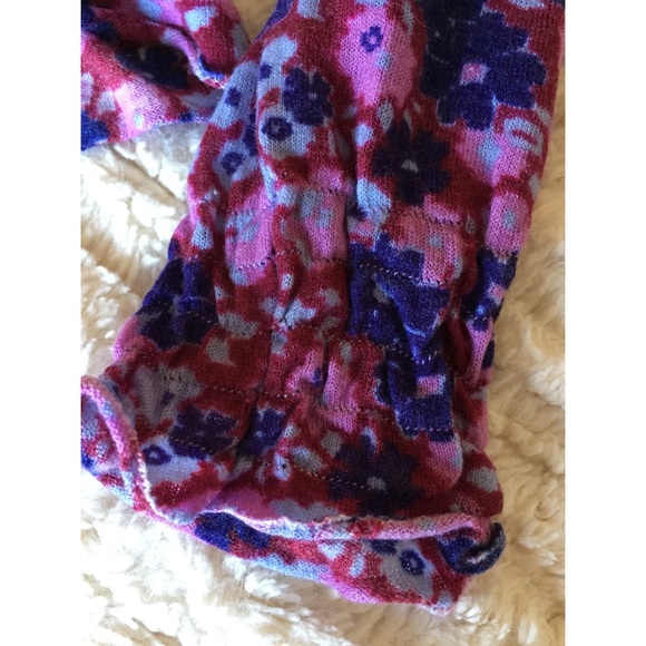 Free People V-Neck Flower Top - Picture 4 of 5