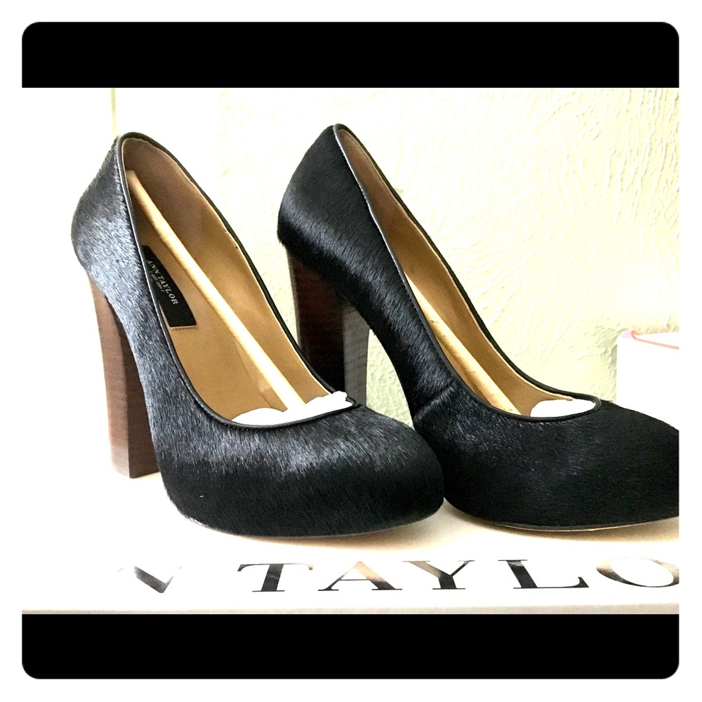 NEW Ann Taylor Black Platform Calf Hair Heels Sz 5
