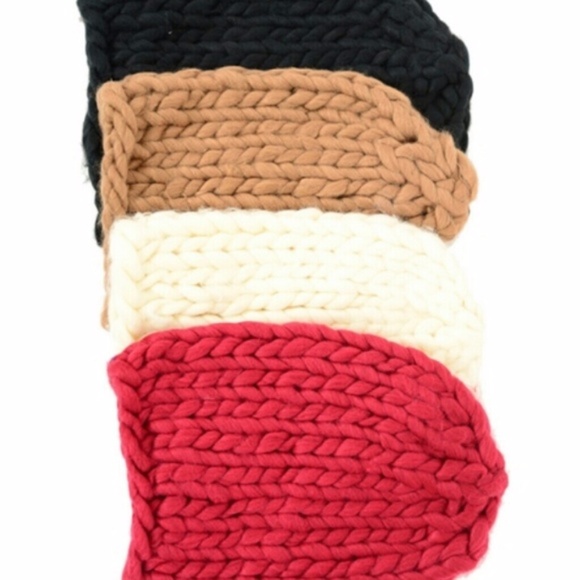 CHUNKY KNIT BEANIE - HAT - Picture 3 of 4