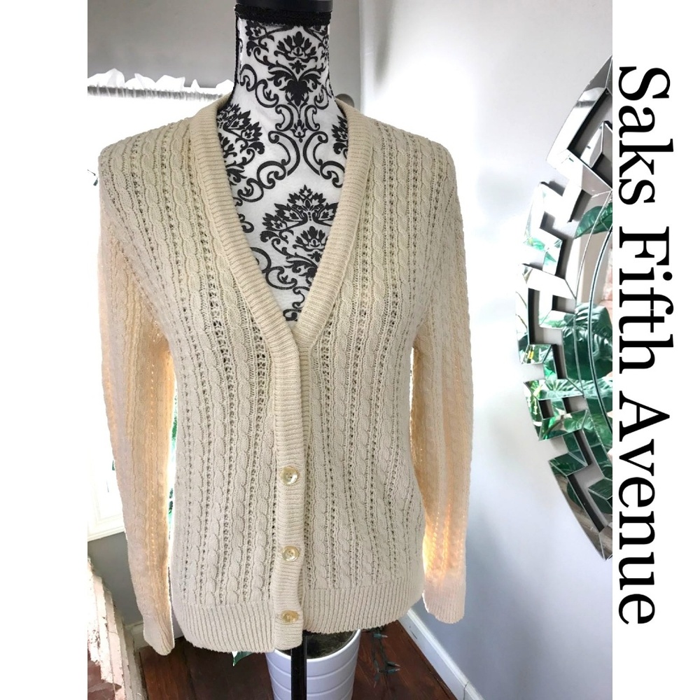 Saks fifth ave women knit cardigan