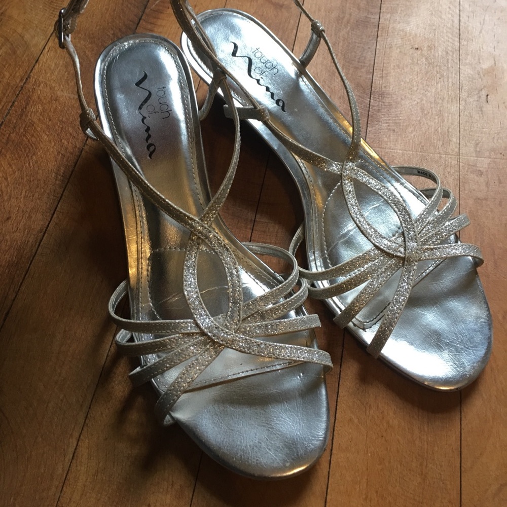 Silver Bridal Shoes SZ 8M Touch of Nina Wedge Heel