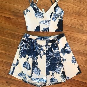 Two-Piece Set