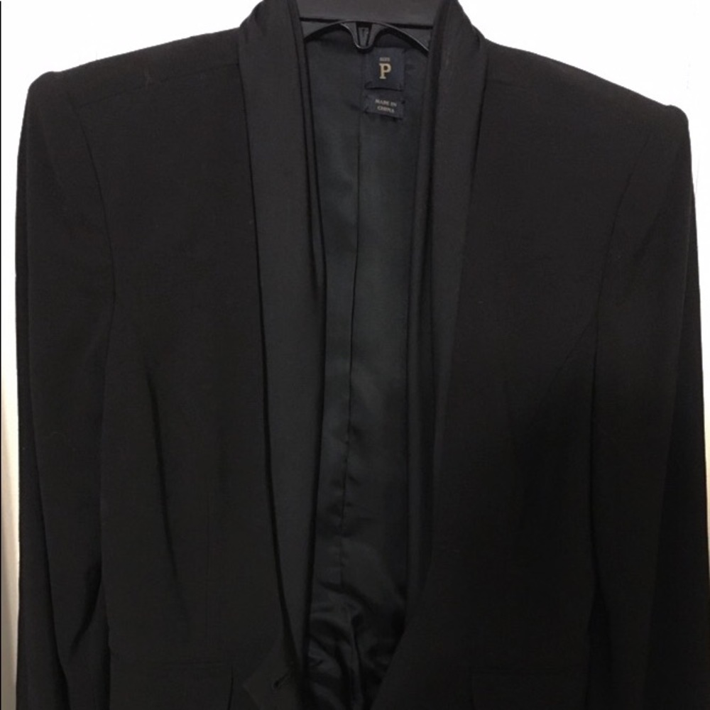 Bird by Juicy Couture blazer ❤️