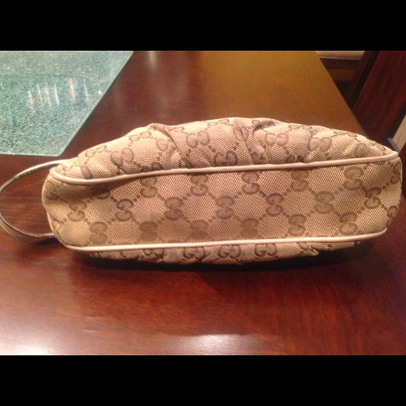 Gucci Monogram Mini Shoulder Bag - Picture 2 of 6