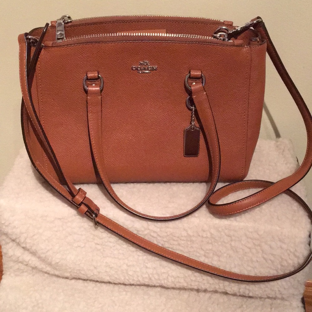 COACH Christie Carryall Crossgrain Leather