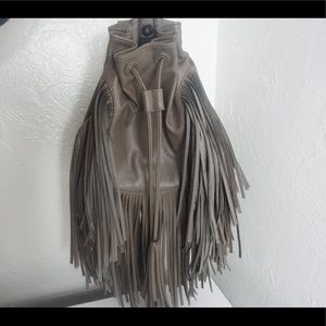 ⬇️ Fringe backpack