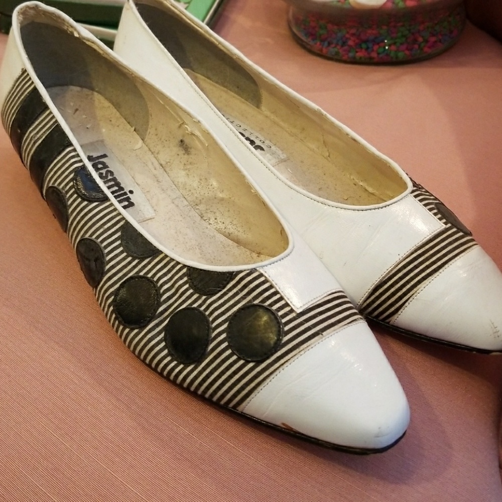 Vintage slip on short heels