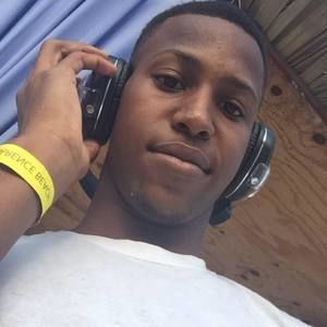 Meet your Posher, Vaughn