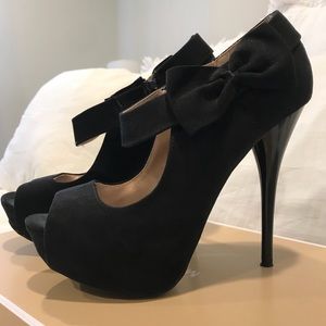 Qupid black heels
