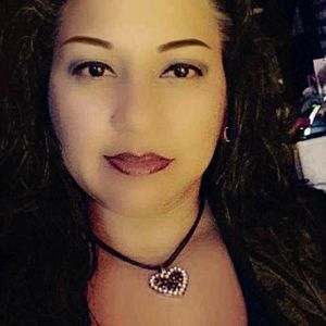 Meet your Posher, Sylvia