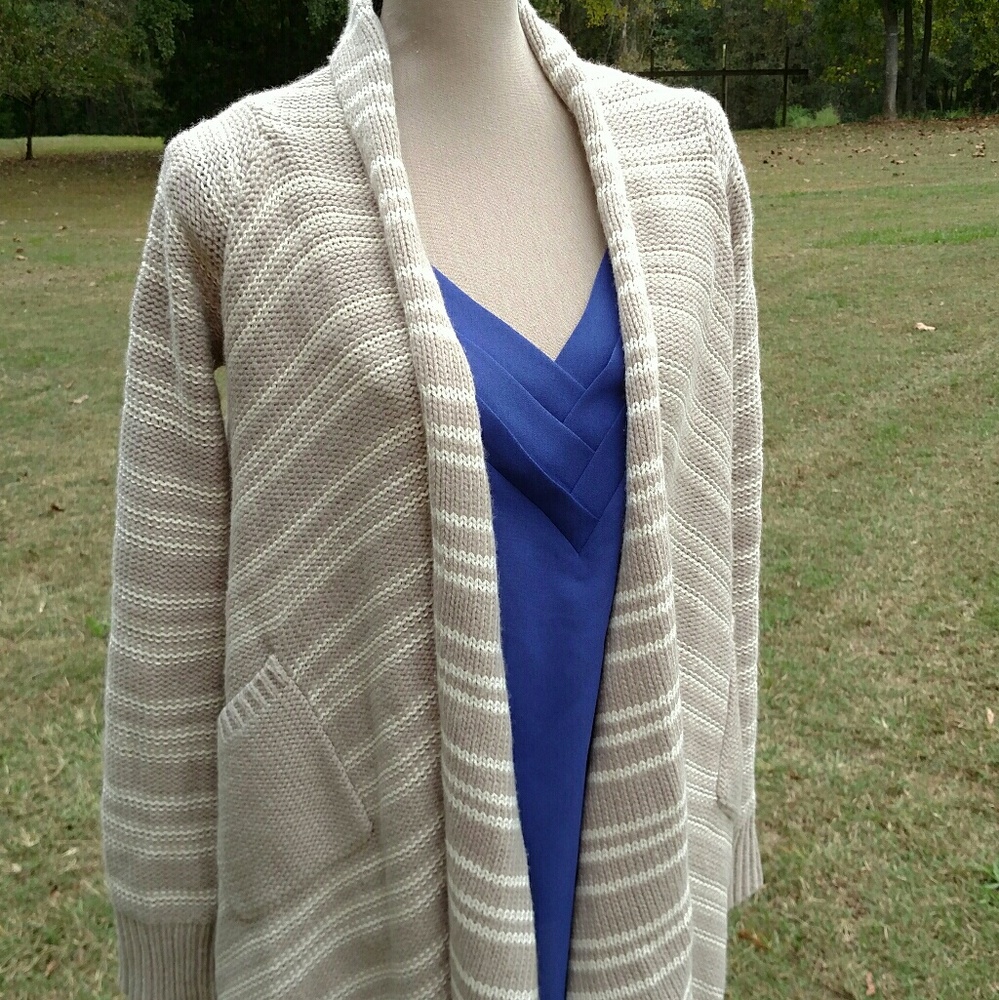 BCBG Sweater Beige Stripped XXS Open Cardigan