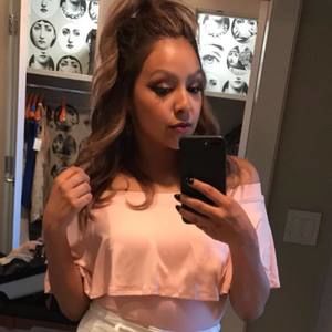 Meet your Posher, Ashley