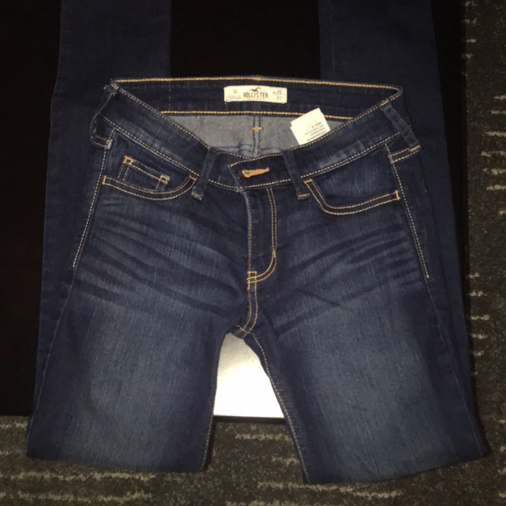 Hollister skinny jeans
