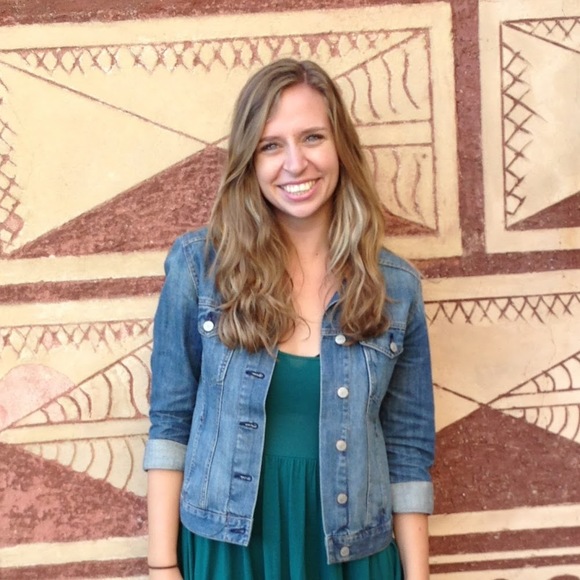 Meet your Posher, Vanessa - Picture 1 of 1