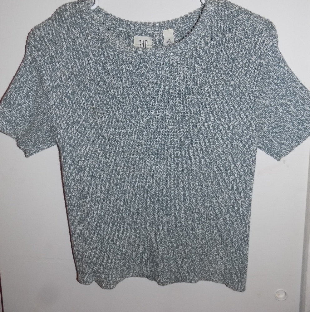 GAP Short Sleeve Shirt