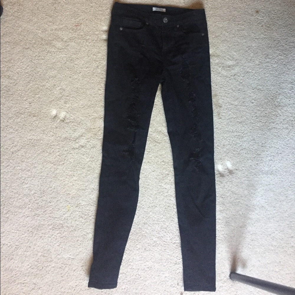 Black Distressed Skinny Jeans