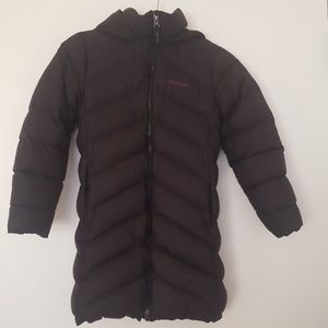Marmot Winter Coat Size 10/12 (M) in Girls